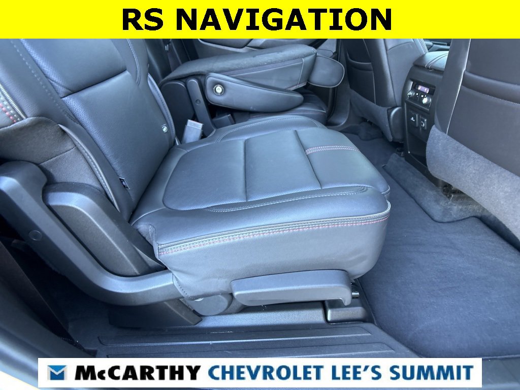 Used 2023 Chevrolet Traverse RS image 41