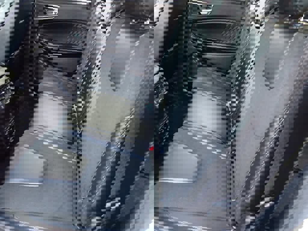 Used 2017 Ford Edge Sport w/ Technology Package image 21