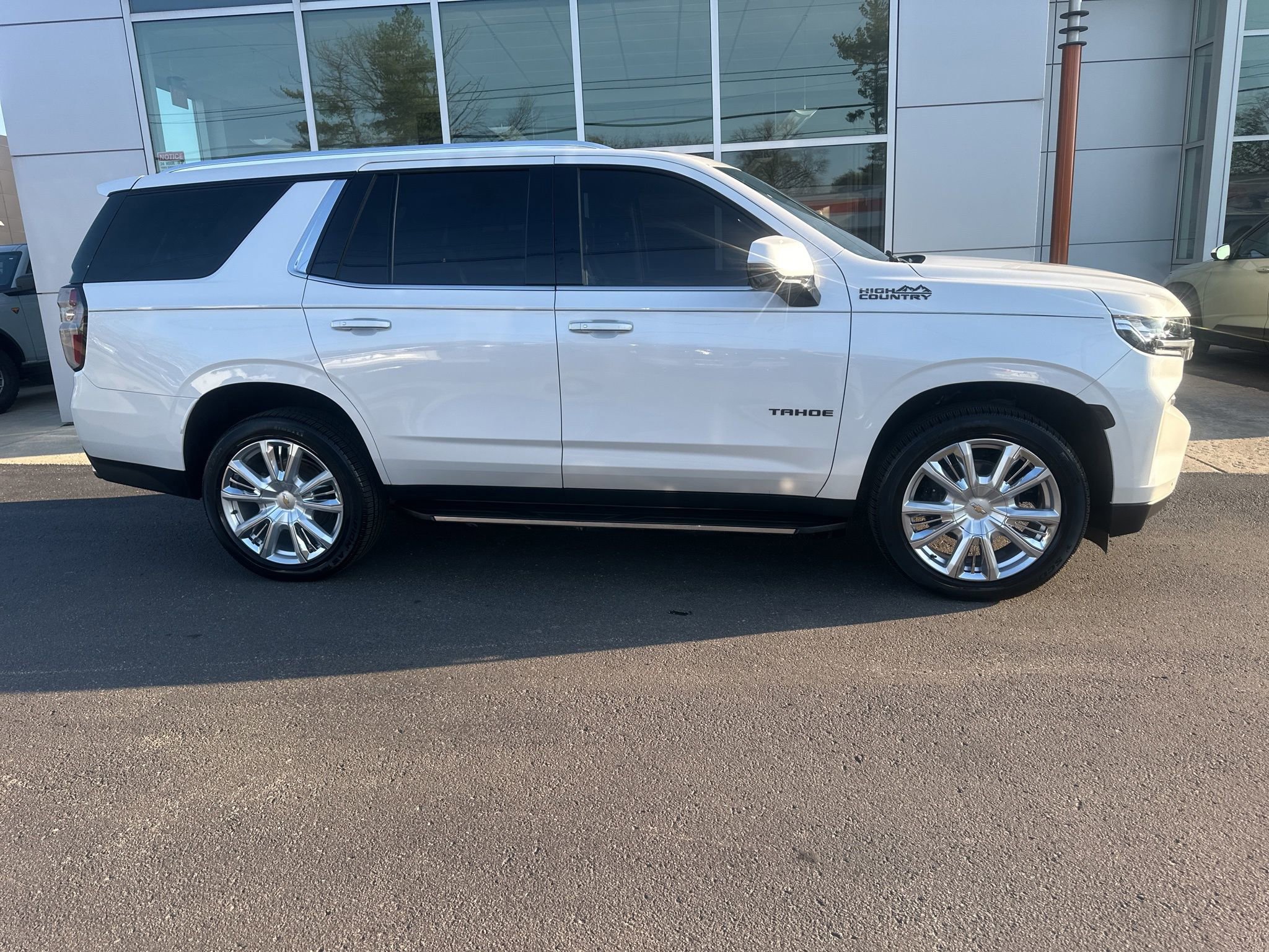 Used 2022 Chevrolet Tahoe High Country w/ Max Trailering Package image 2