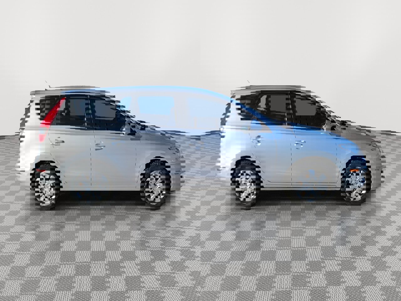 Used 2010 Hyundai Elantra GLS image 9