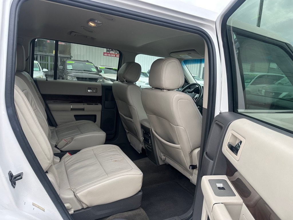 Used 2012 Ford Flex SEL w/ Equipment Group Order Code FWD image 14