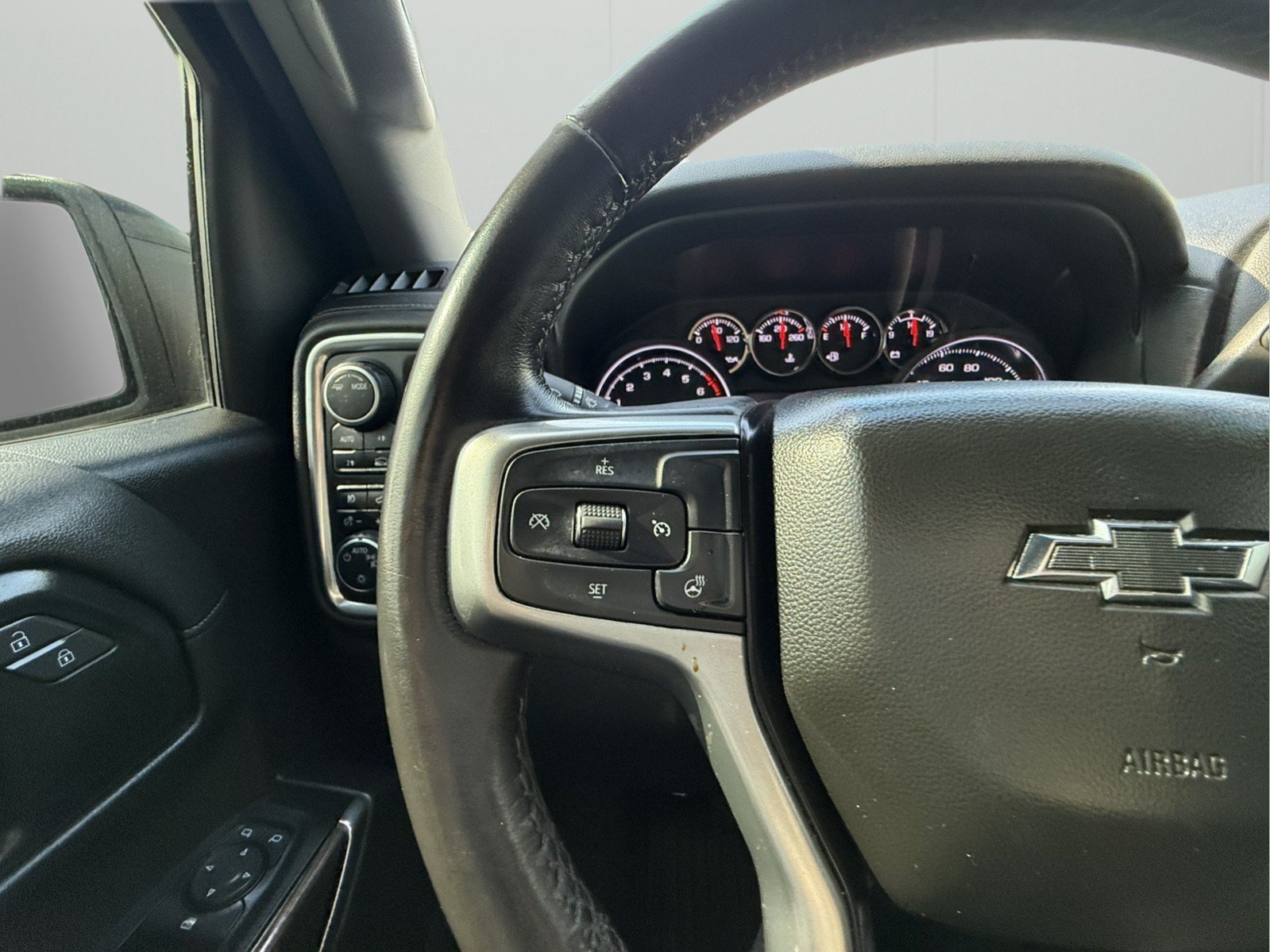 Used 2021 Chevrolet Silverado 1500 RST w/ Rally Edition AWD/4WD image 21