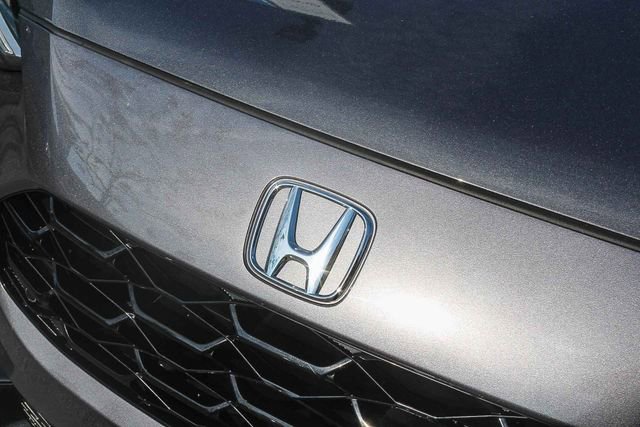 Used 2025 Honda HR-V EX-L image 16
