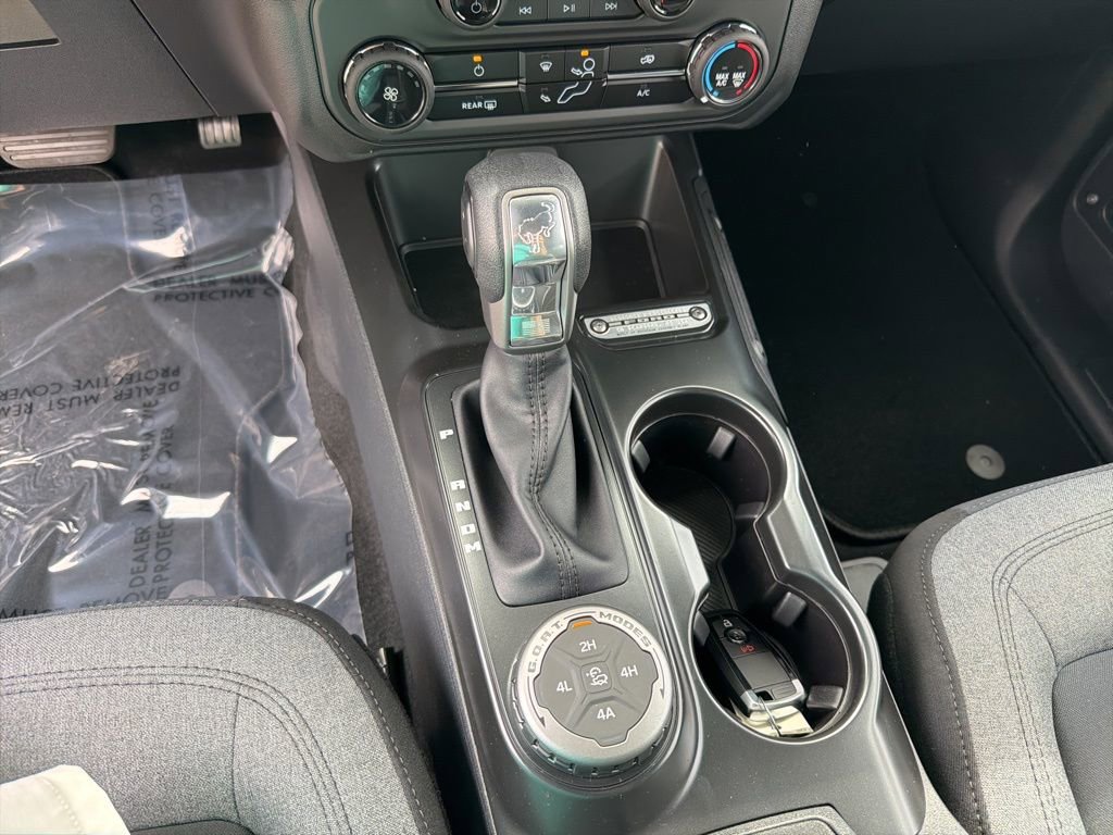 New 2026 Ford Bronco 2-Door w/ Sasquatch Package image 17