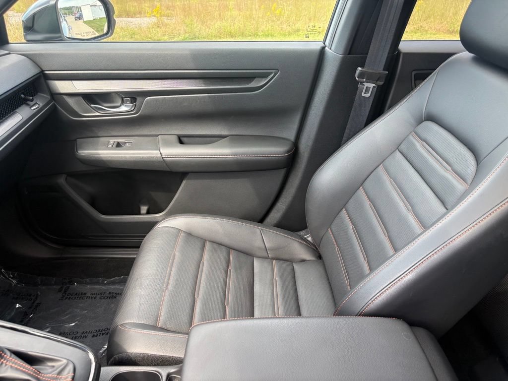 Used 2025 Honda CR-V Sport-L image 16