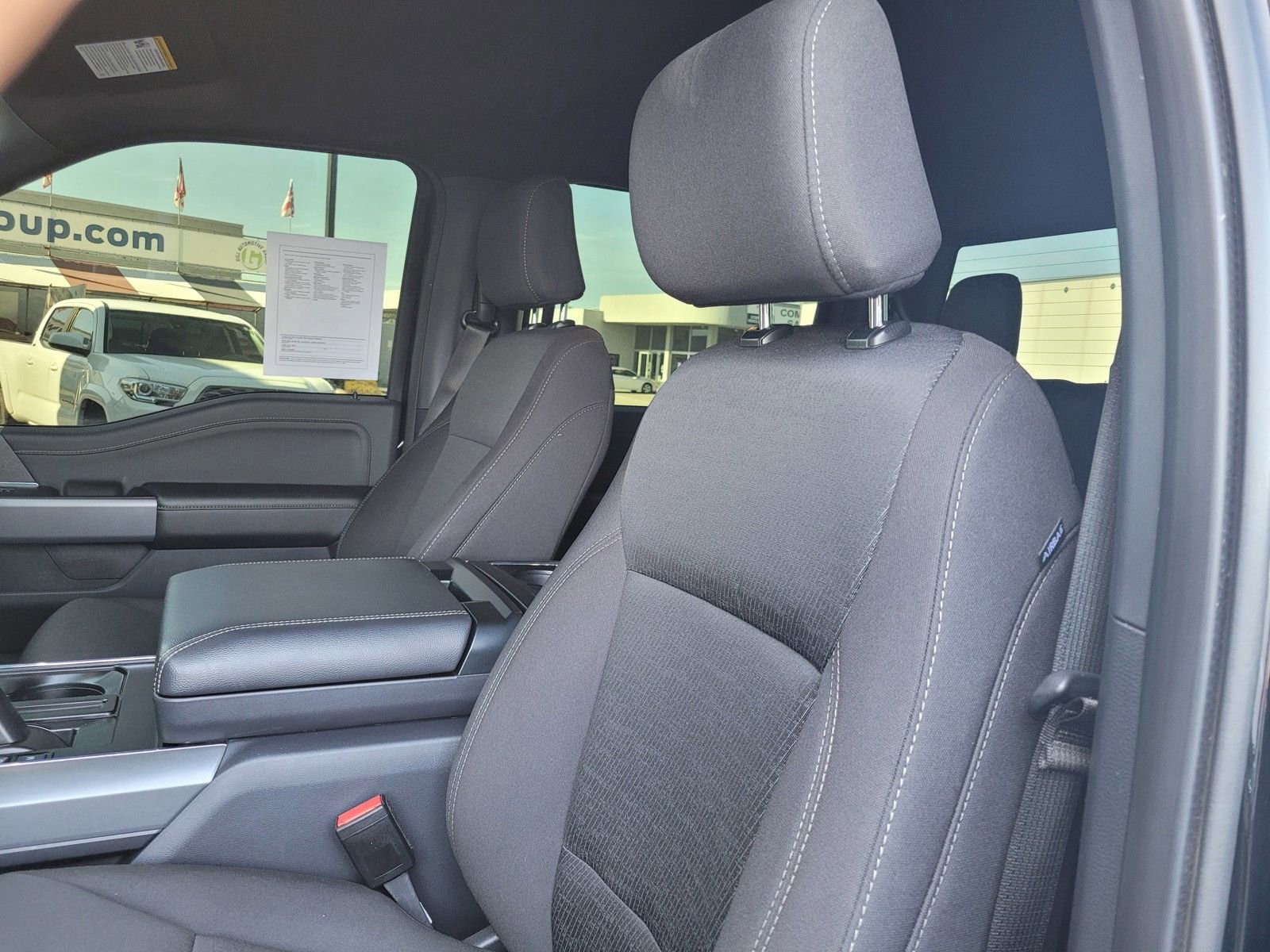 Used 2025 Ford F150 XLT w/ Equipment Group 302A MID image 22