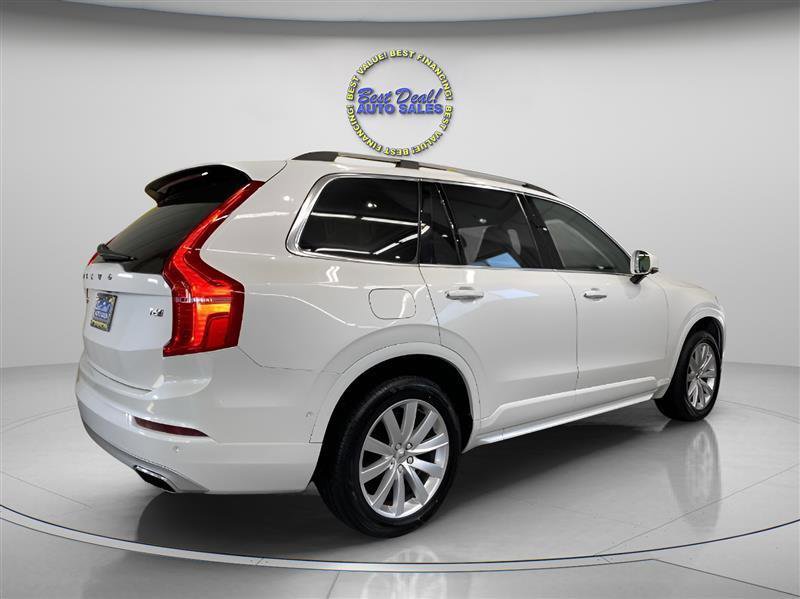 Used 2017 Volvo XC90 T6 Momentum w/ Vision Package image 6