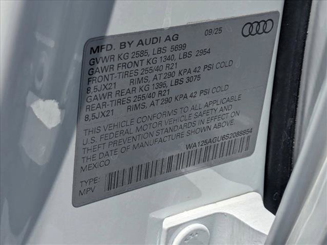 Used 2025 Audi SQ5 Premium Plus AWD/4WD image 27