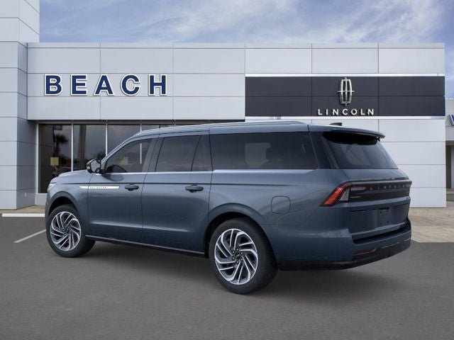 New 2026 Lincoln Navigator L Reserve AWD/4WD image 5