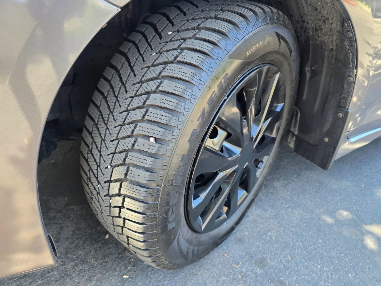 Used 2019 Toyota Sienna LE image 25