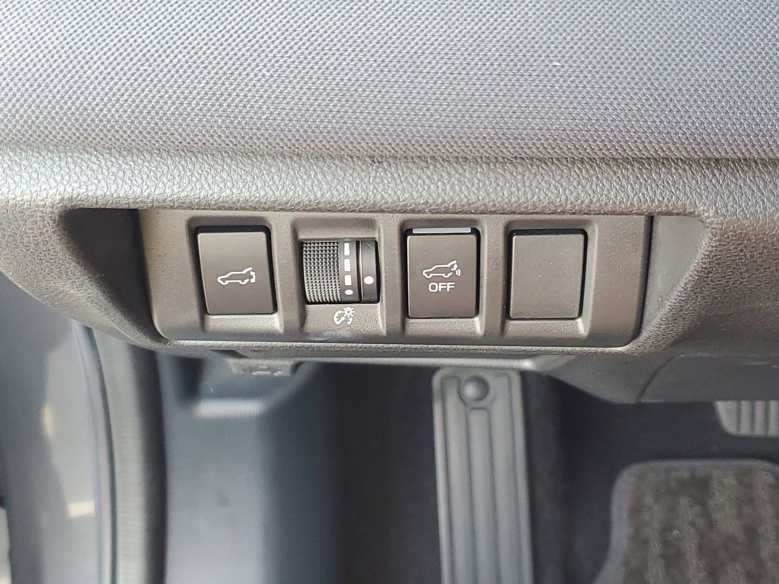 Used 2021 Subaru Outback Premium image 28