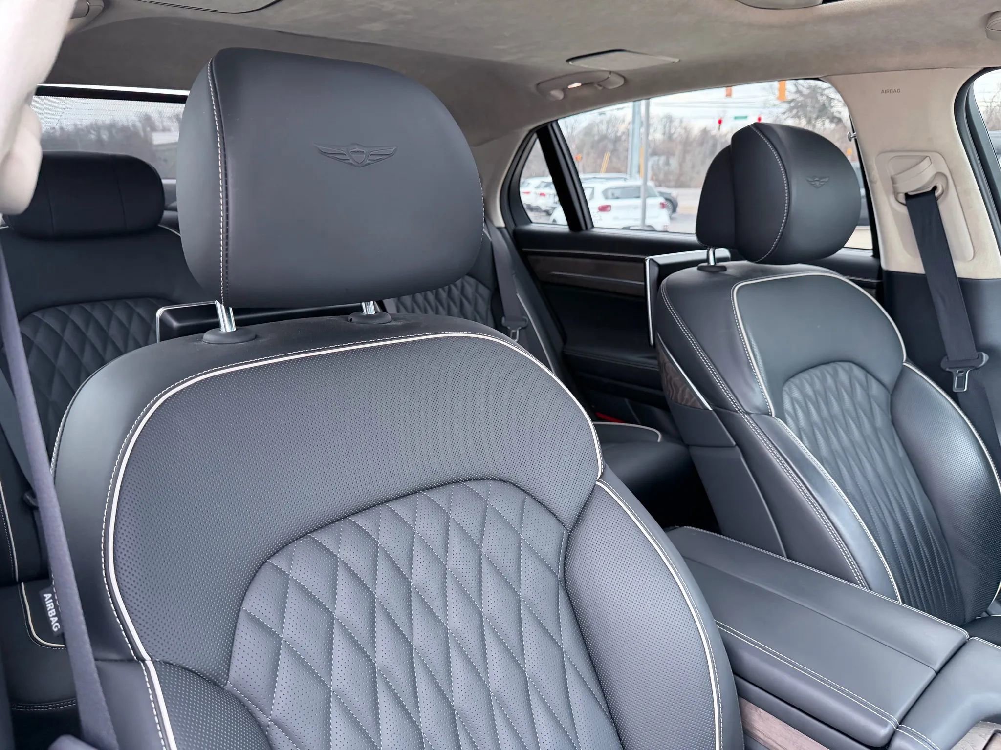 Used 2021 Genesis G90 5.0 Ultimate image 26