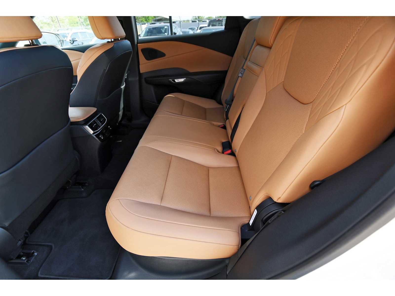 Used 2025 Lexus RX 350 FWD w/ Technology Package image 12