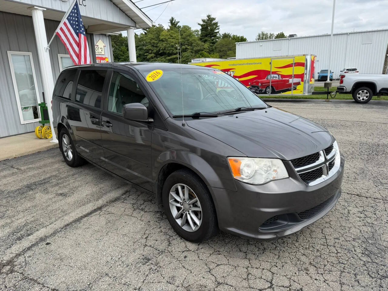 Used 2016 Dodge Grand Caravan SE FWD image 7