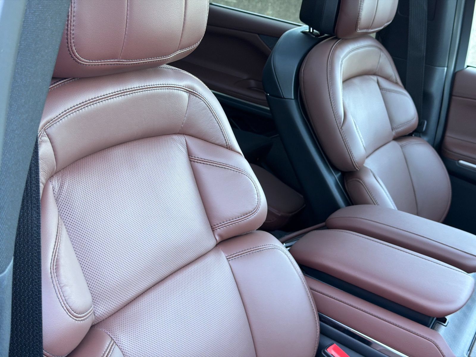 New 2026 Lincoln Navigator Reserve AWD/4WD image 12