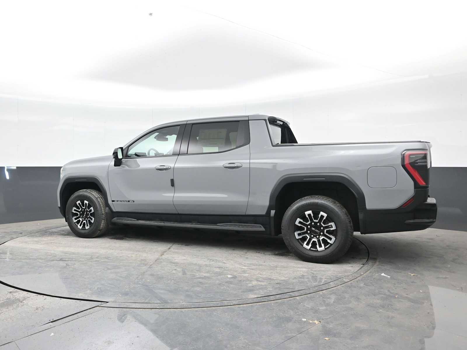 New 2026 GMC Sierra EV Elevation image 3