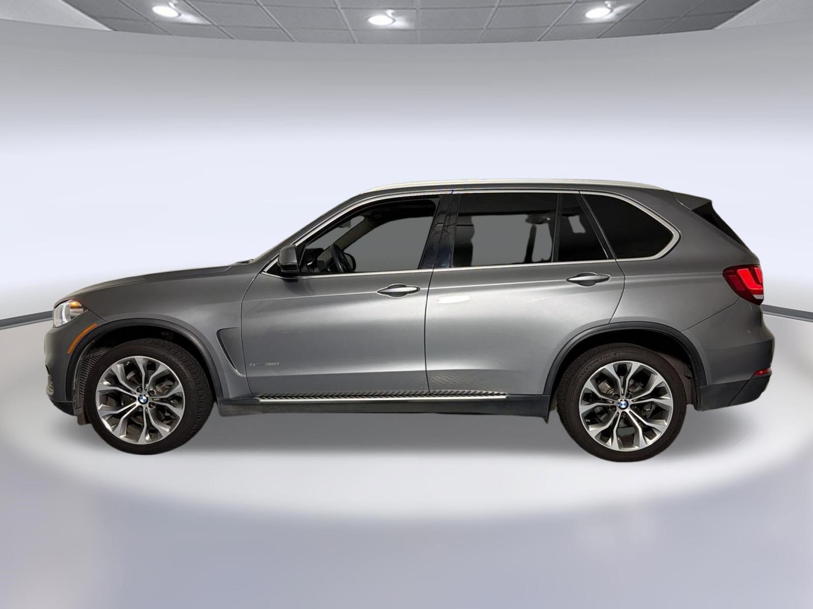 Used 2015 BMW X5 sDrive35i RWD image 2