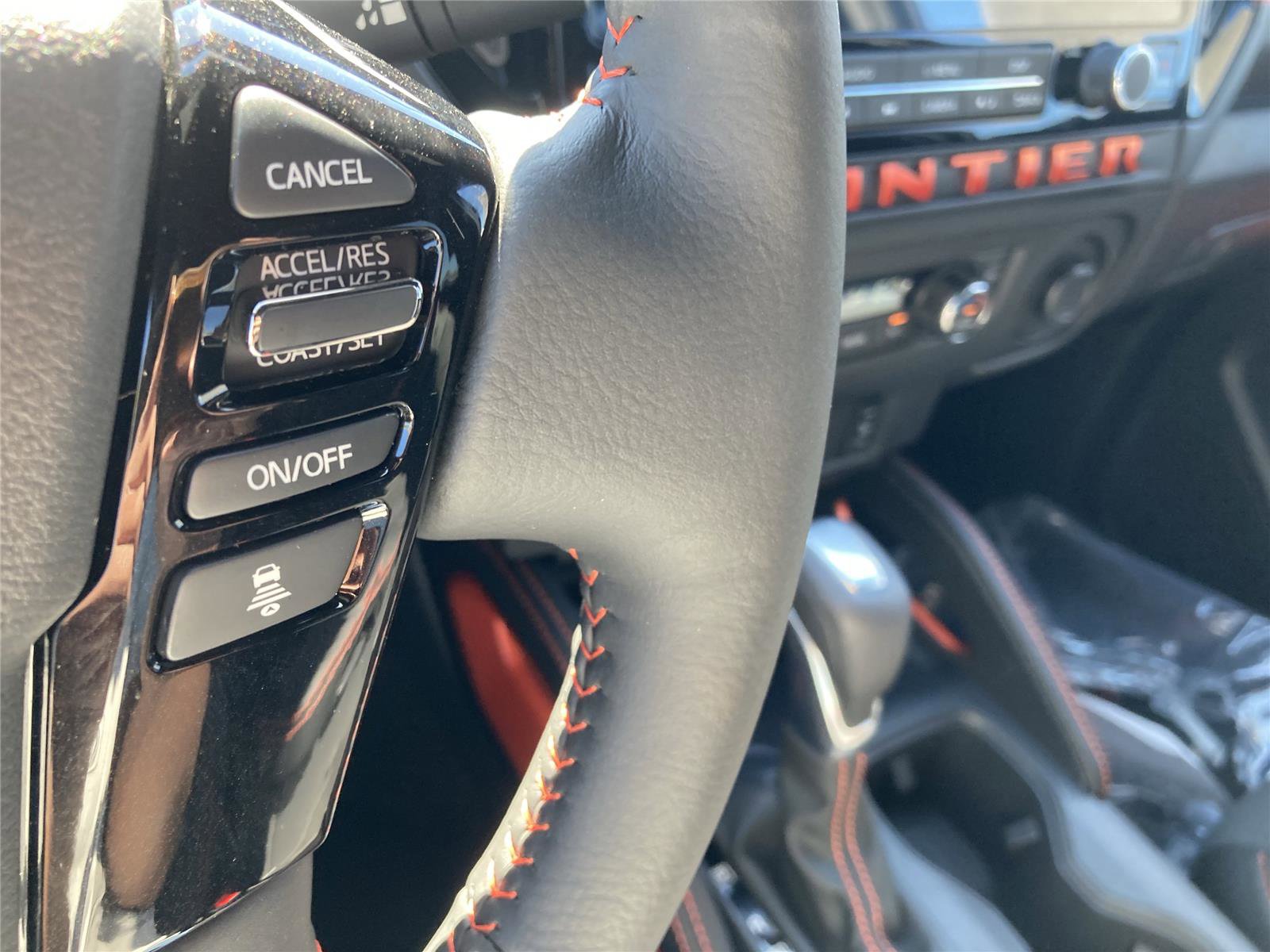 New 2026 Nissan Frontier PRO-4X w/ Pro-4x Convenience Package image 23