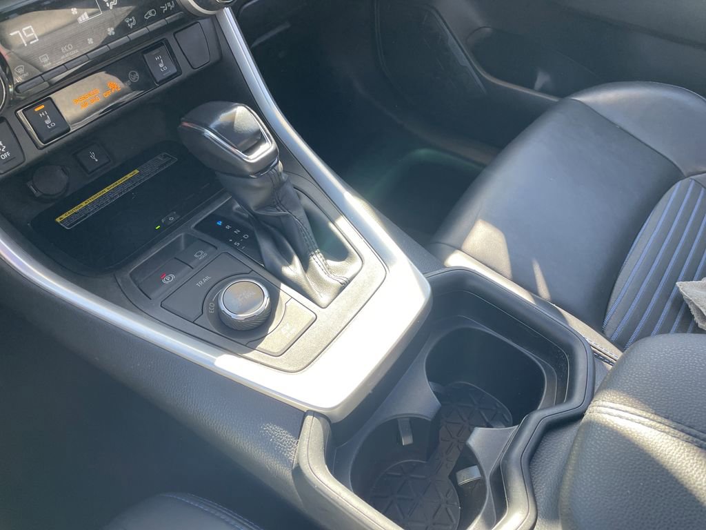Certified 2020 Toyota RAV4 XSE image 21