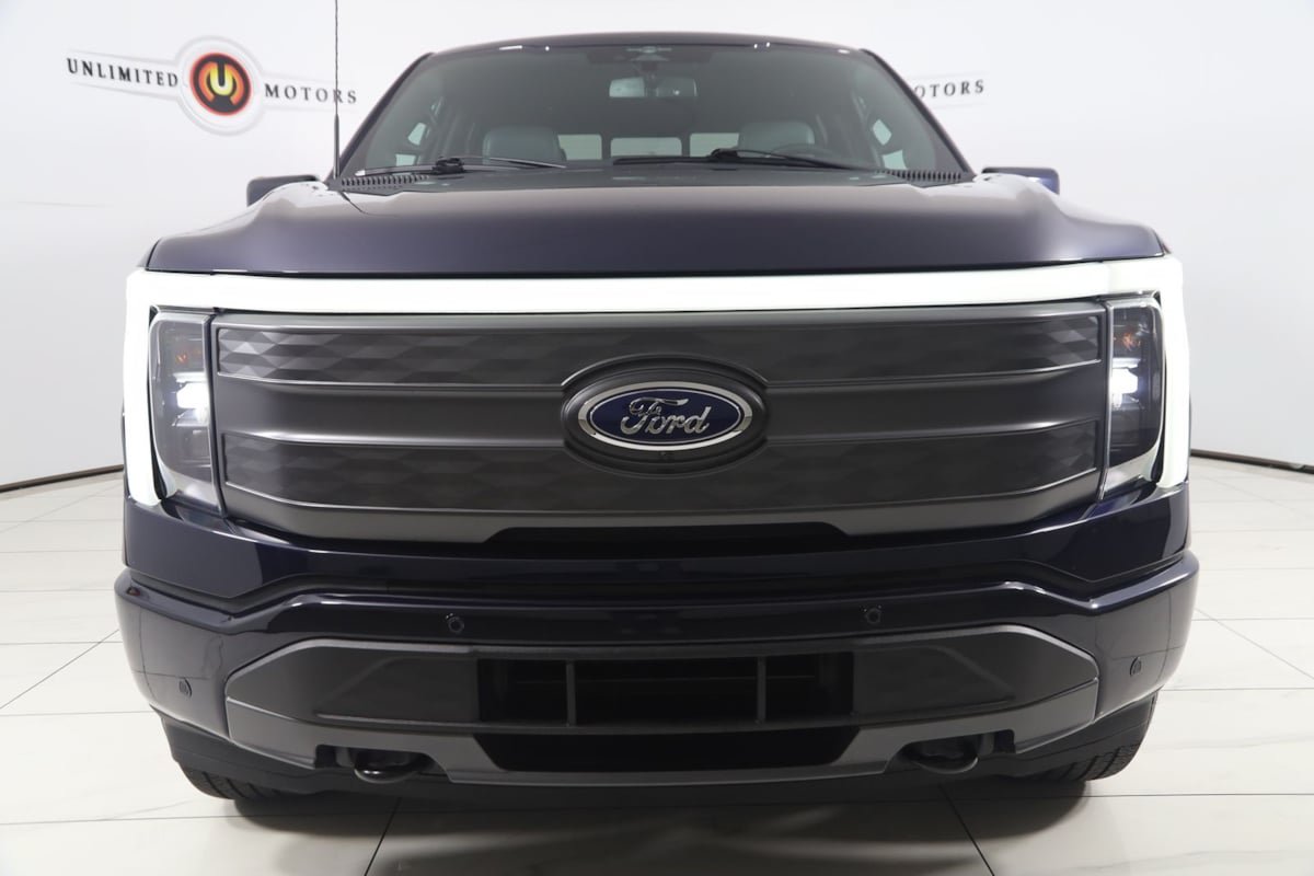 Used 2023 Ford F150 Lightning Lariat AWD/4WD image 56