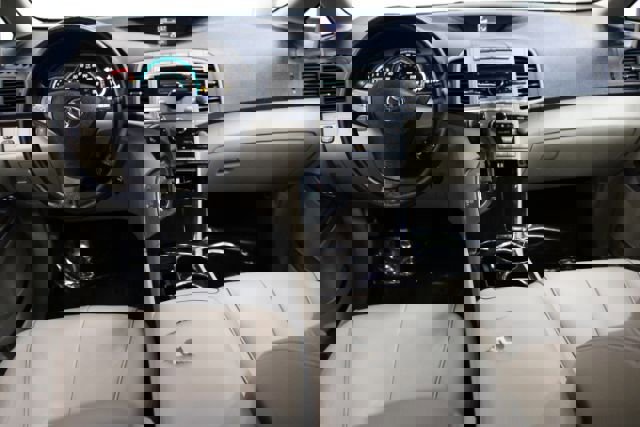 Used 2009 Toyota Venza image 2