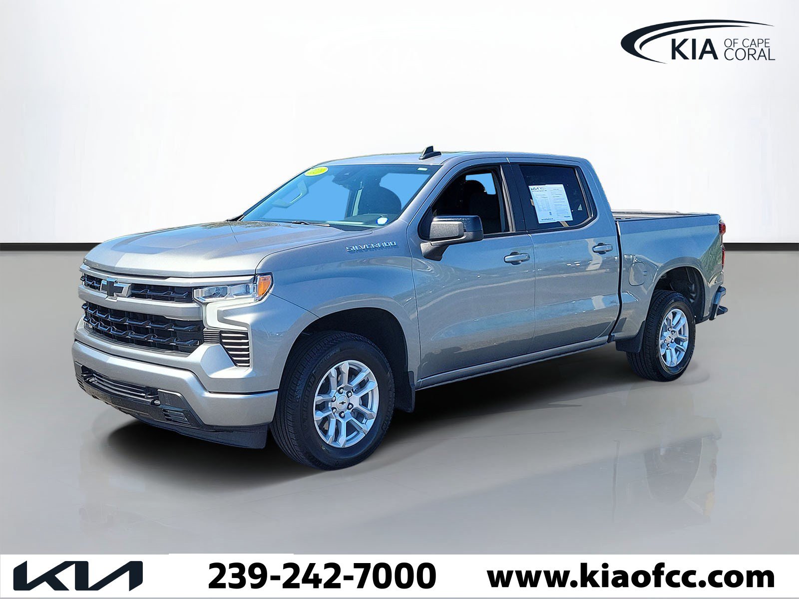 Used 2026 Chevrolet Silverado 1500 RST RWD image 3