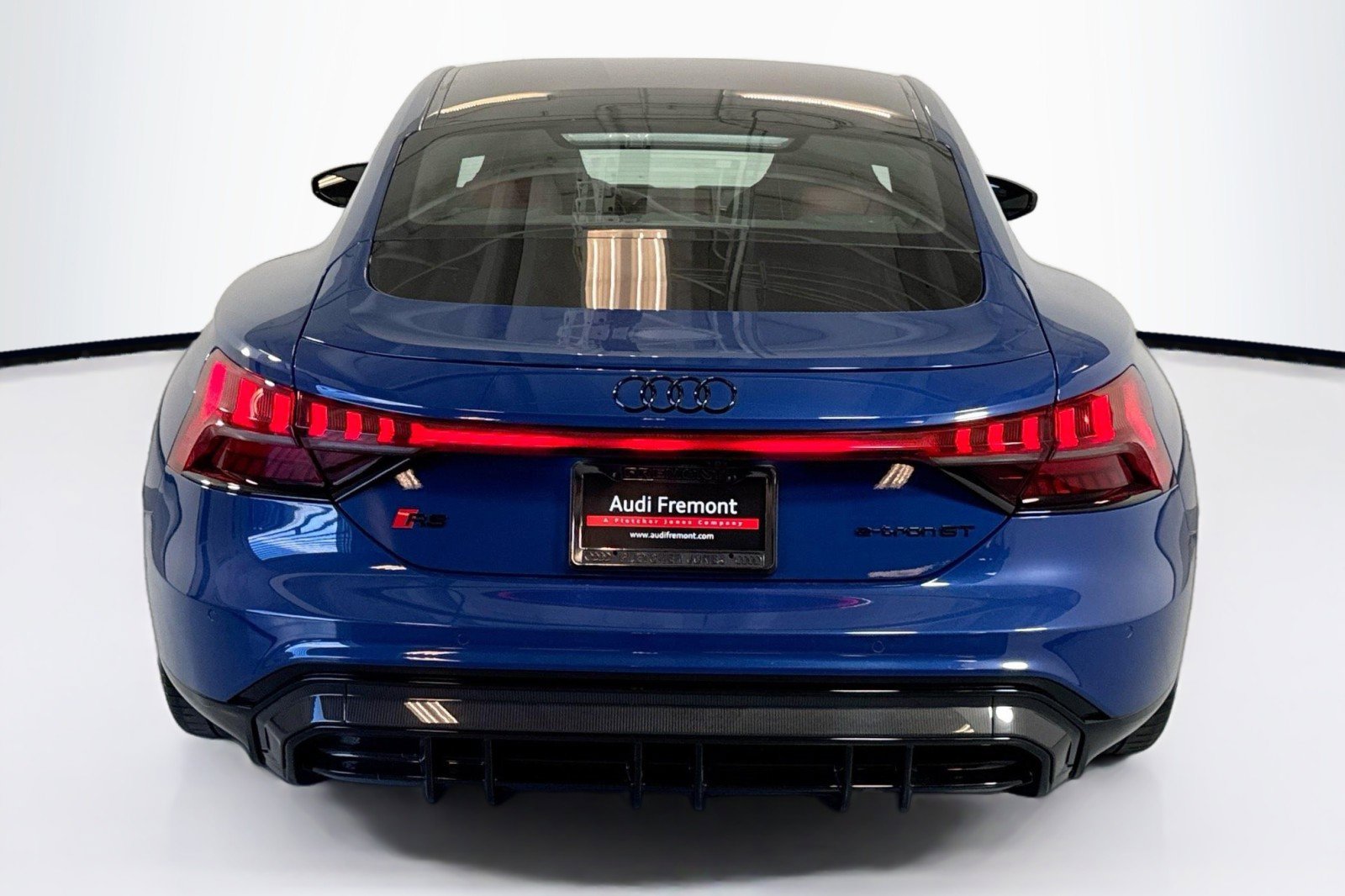 Used 2023 Audi RS e-tron GT w/ Ceramic Brake Package image 6