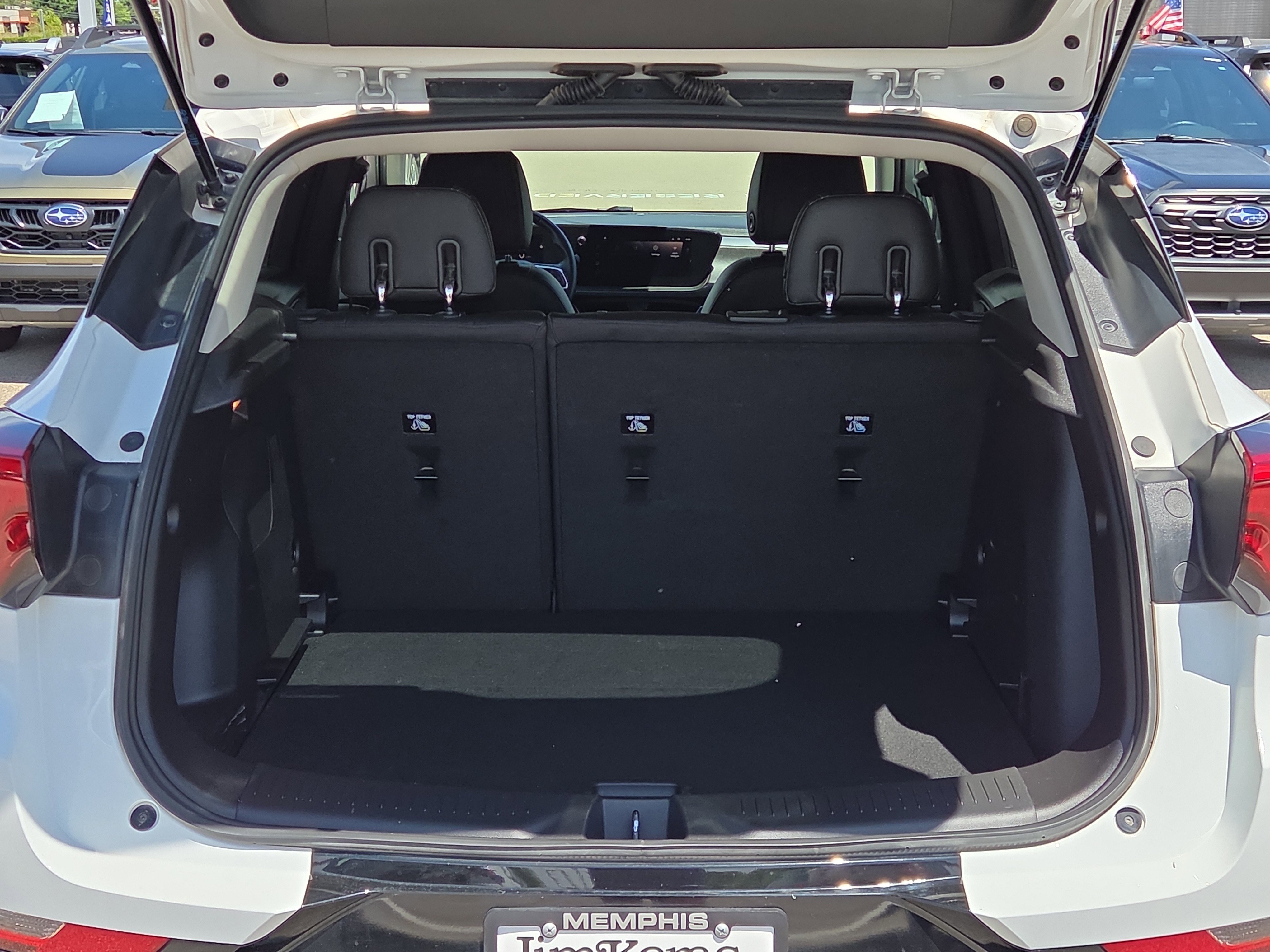 Used 2024 Buick Encore GX Sport Touring FWD image 13