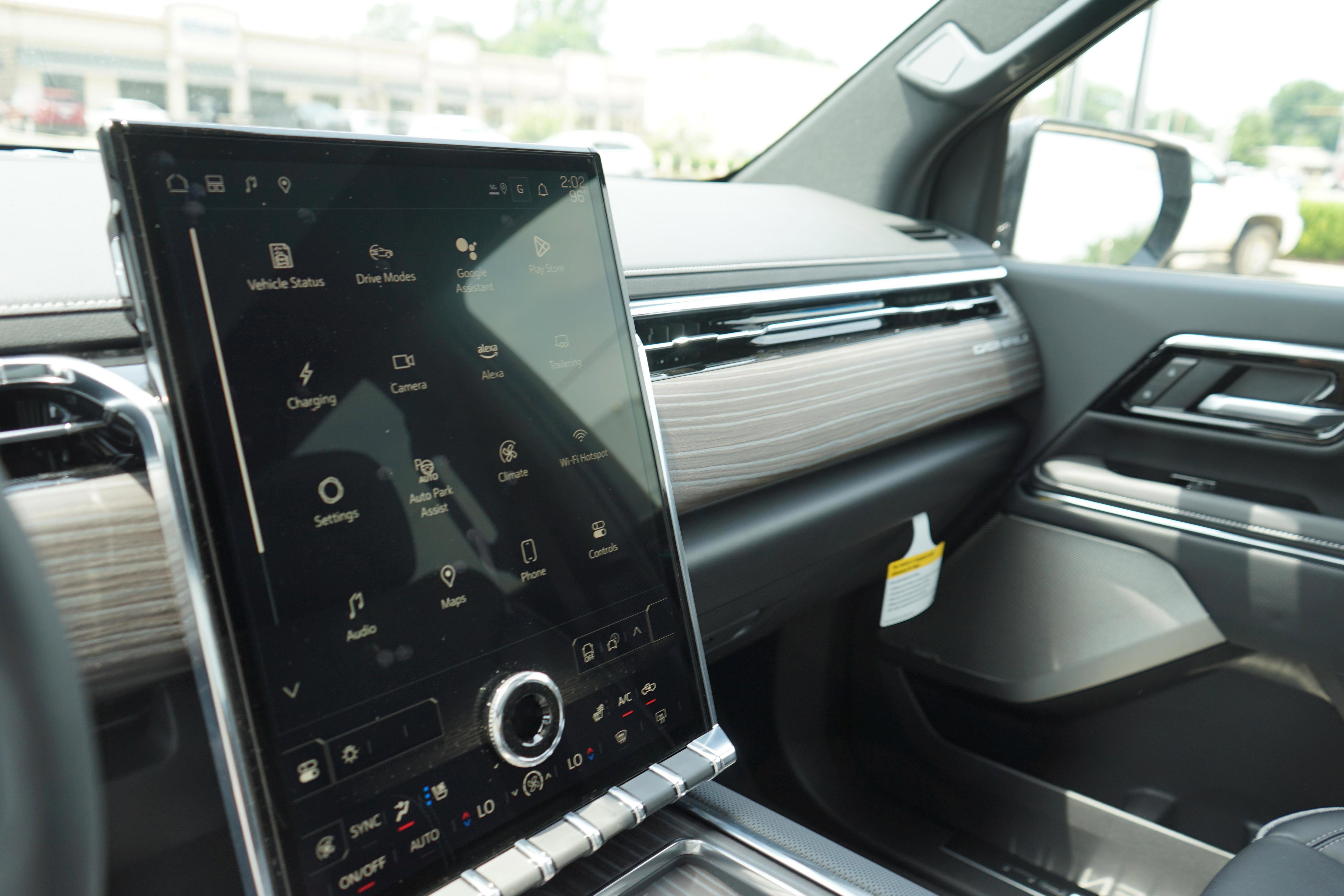 New 2025 GMC Sierra EV Denali image 16