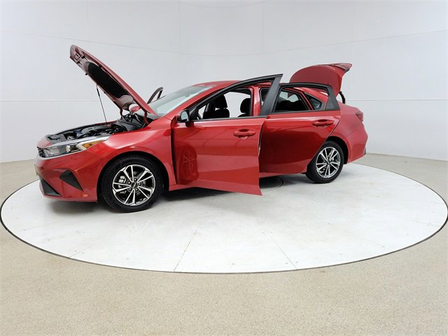 Used 2023 Kia Forte LXS image 10