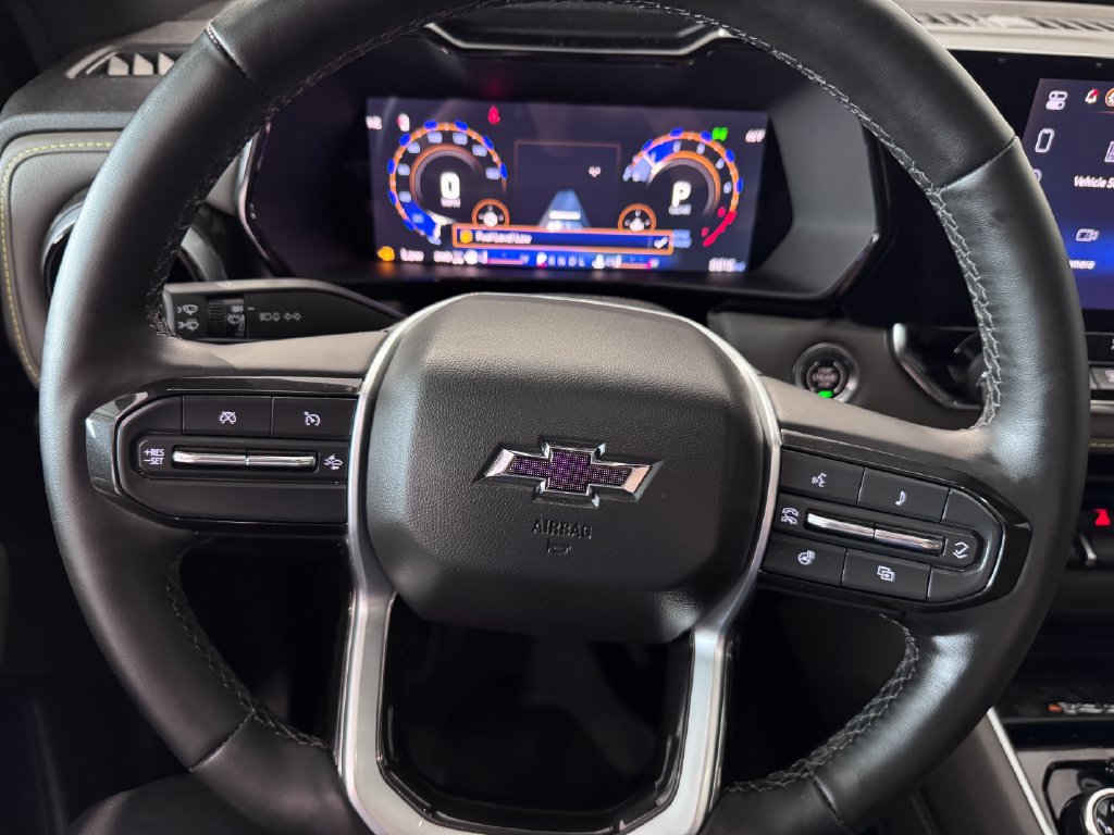 Certified 2025 Chevrolet Colorado ZR2 AWD/4WD image 12