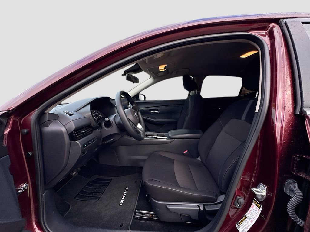 Used 2023 Nissan Sentra SV image 17