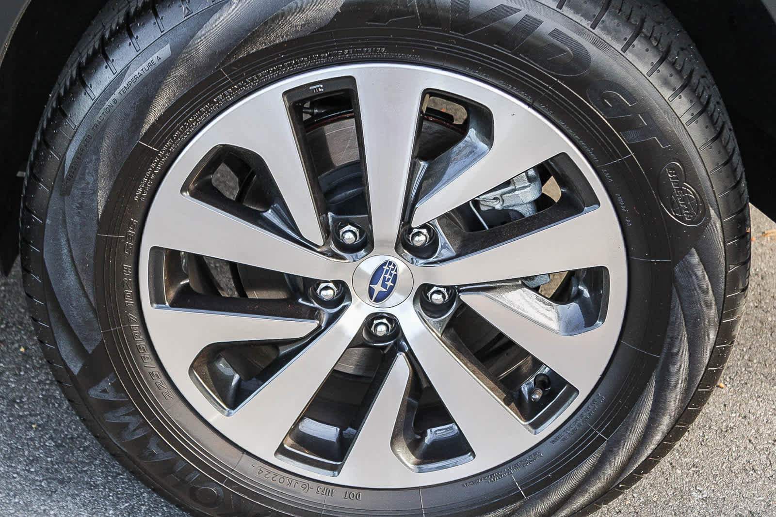 Certified 2024 Subaru Outback Premium image 11