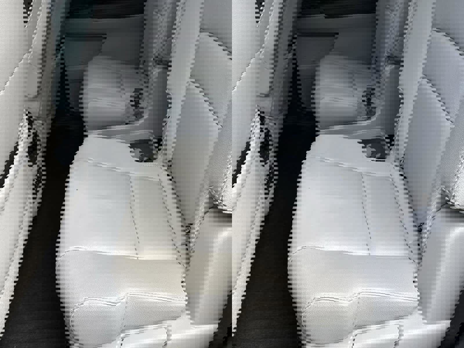 Used 2022 Honda Pilot Touring image 14