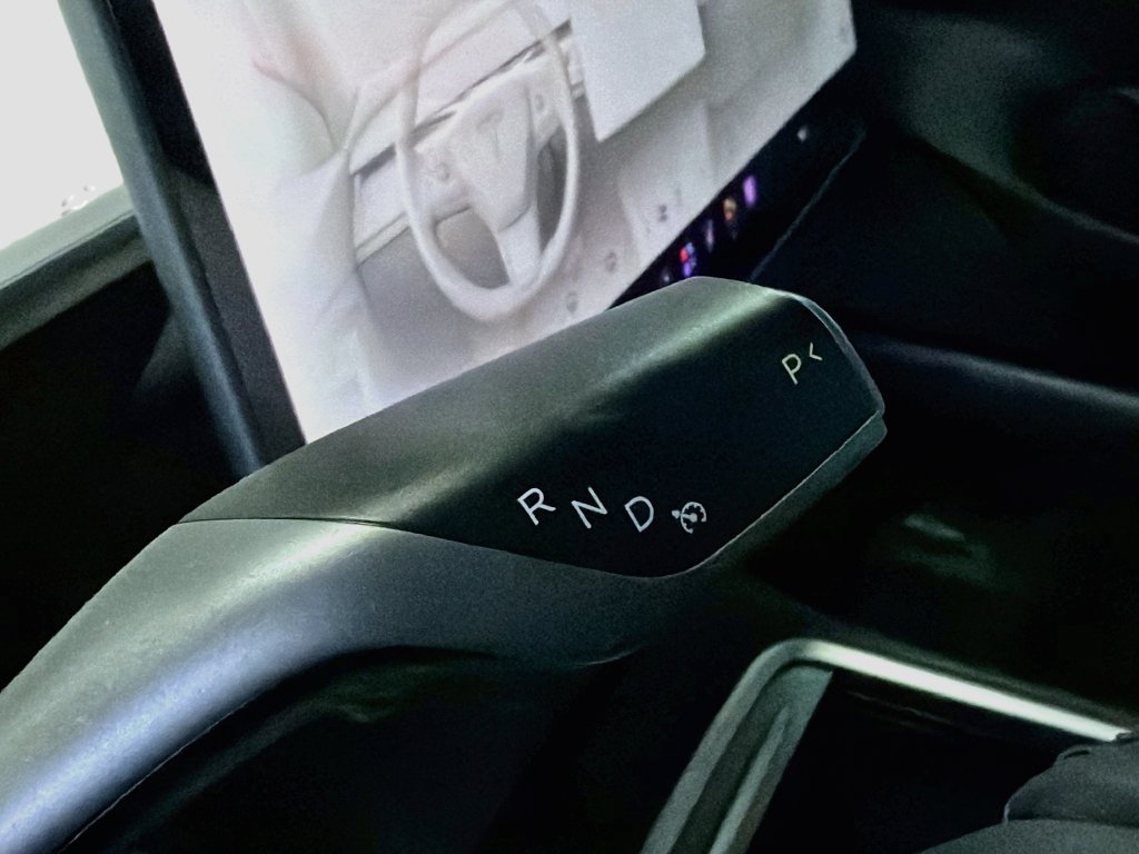 Used 2022 Tesla Model 3 RWD image 16