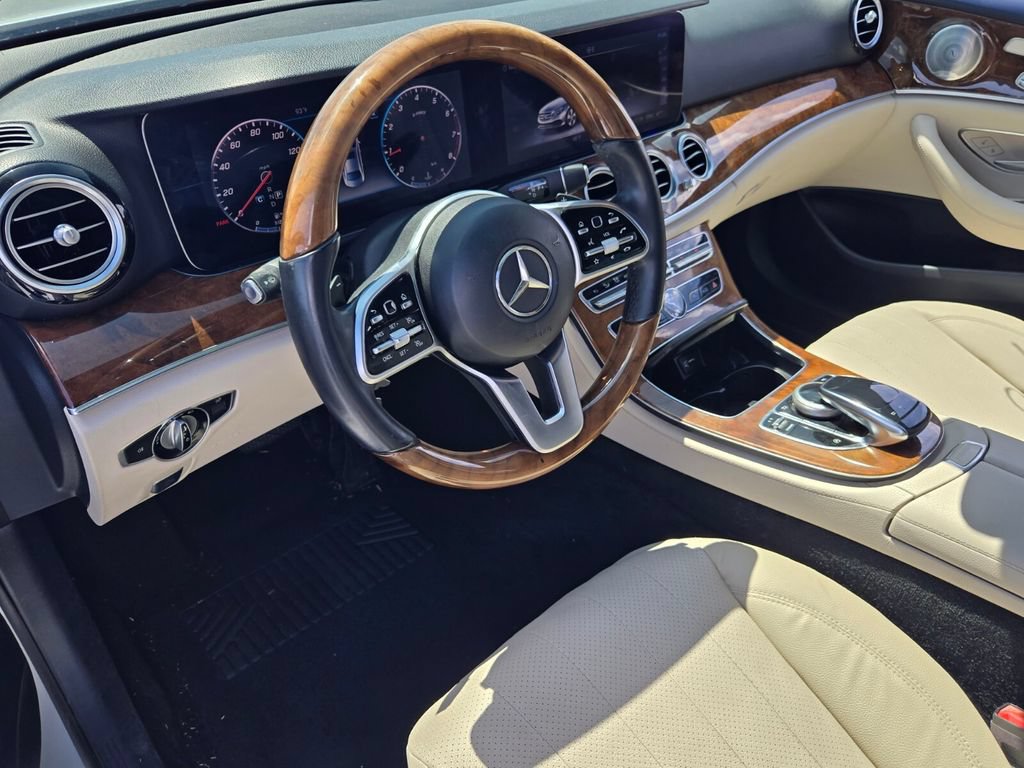 Used 2020 Mercedes-Benz E 350 Sedan image 11