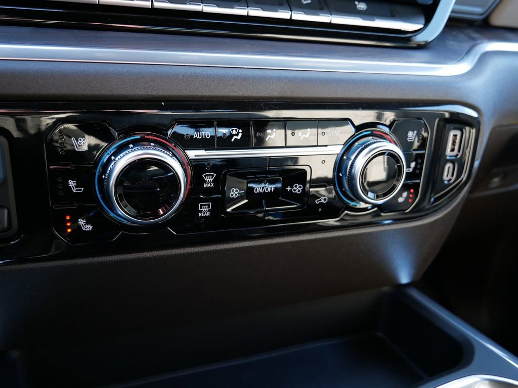 New 2026 GMC Sierra 1500 SLT w/ SLT Premium Plus Package image 12