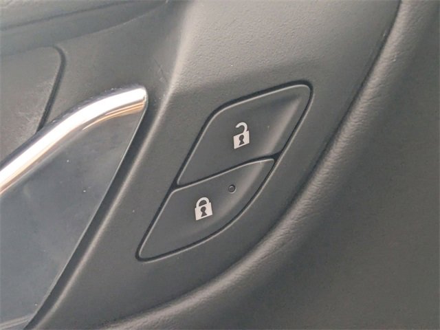 Certified 2023 GMC Yukon Denali image 11