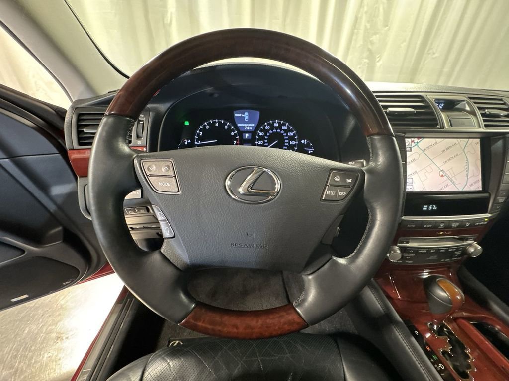 Used 2011 Lexus LS 460 image 22
