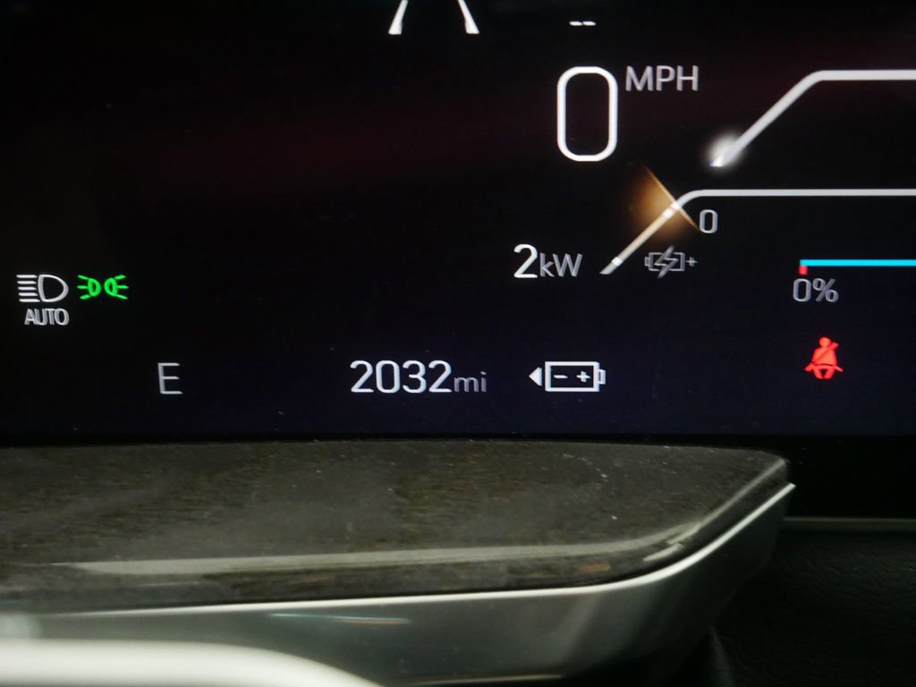 Used 2025 Cadillac Escalade IQ Sport 2 w/ LPO, ONYX Package AWD/4WD image 38
