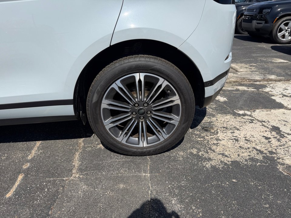 Used 2024 Land Rover Range Rover Evoque S image 22