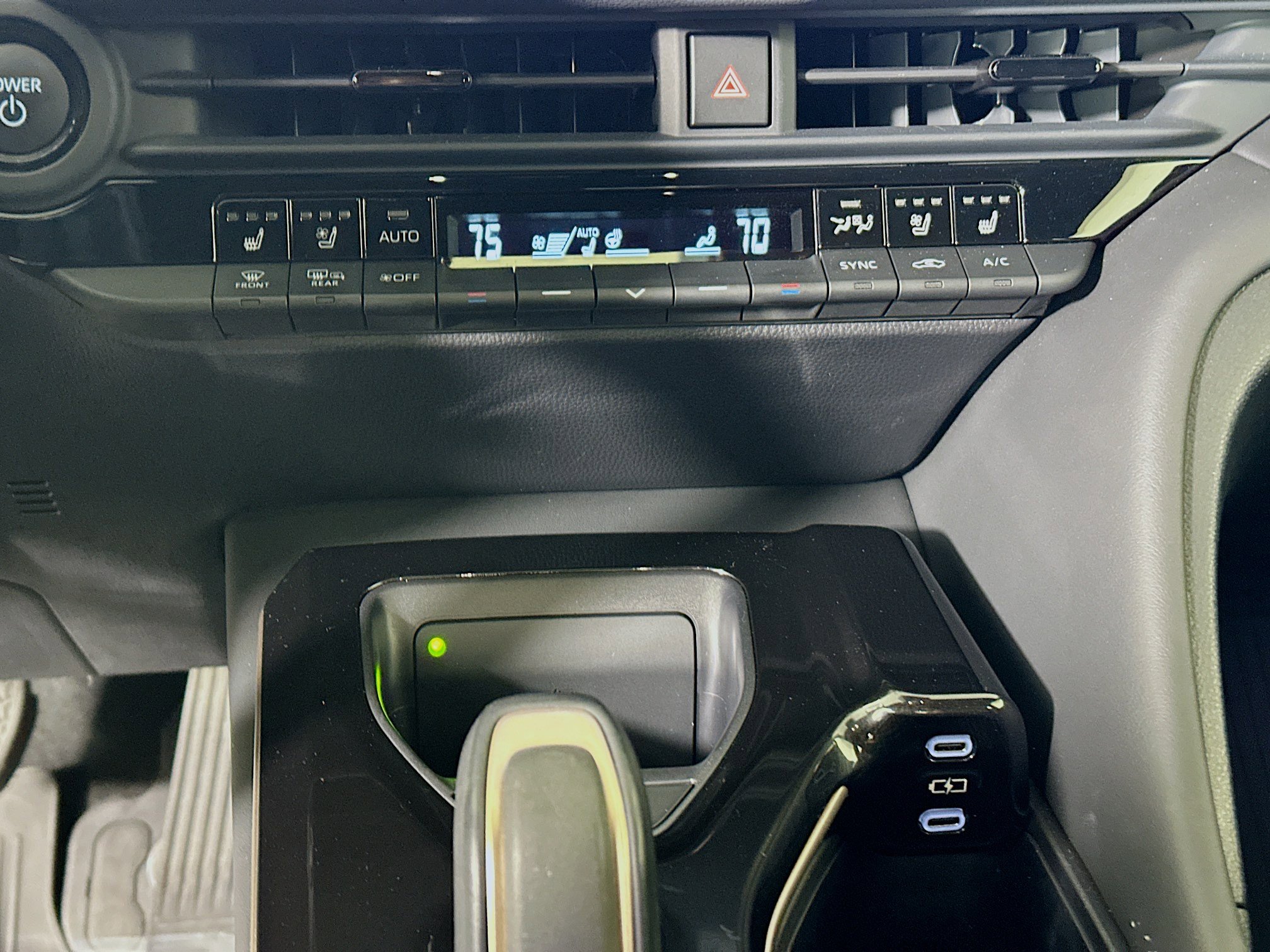 Used 2024 Toyota Crown Platinum AWD/4WD image 23