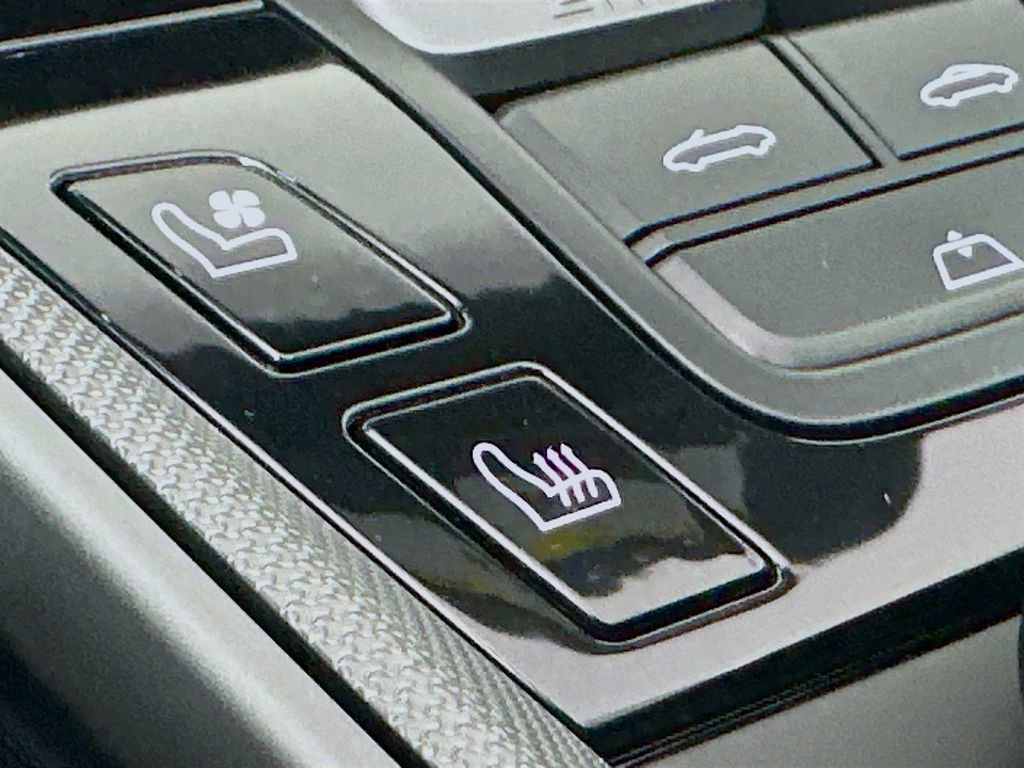 New 2025 Porsche 911 Carrera RWD image 22