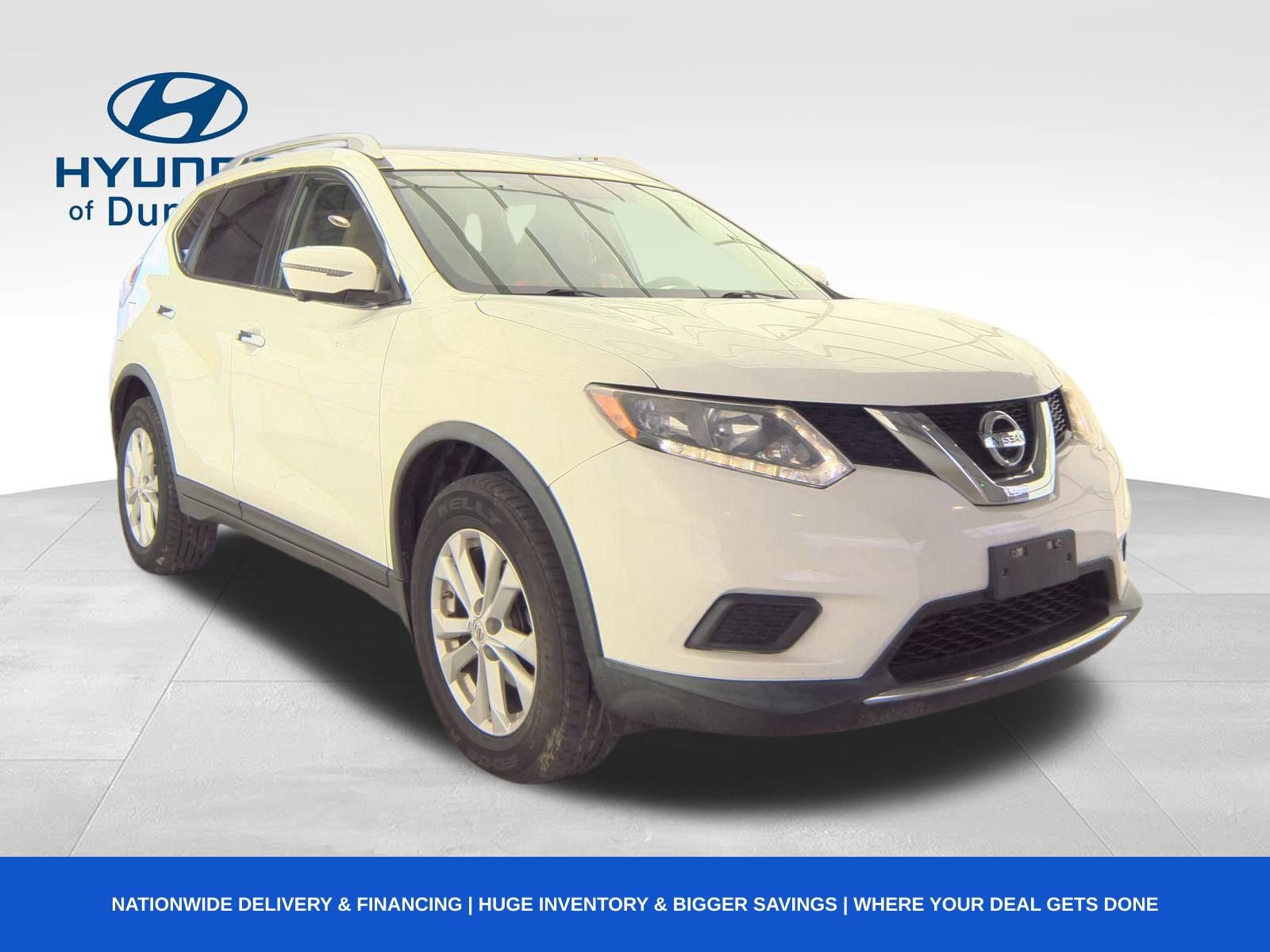 Used 2016 Nissan Rogue SV w/ SV Premium Package