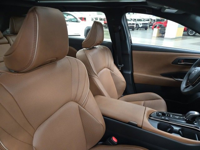 New 2026 Toyota Crown Signia image 10