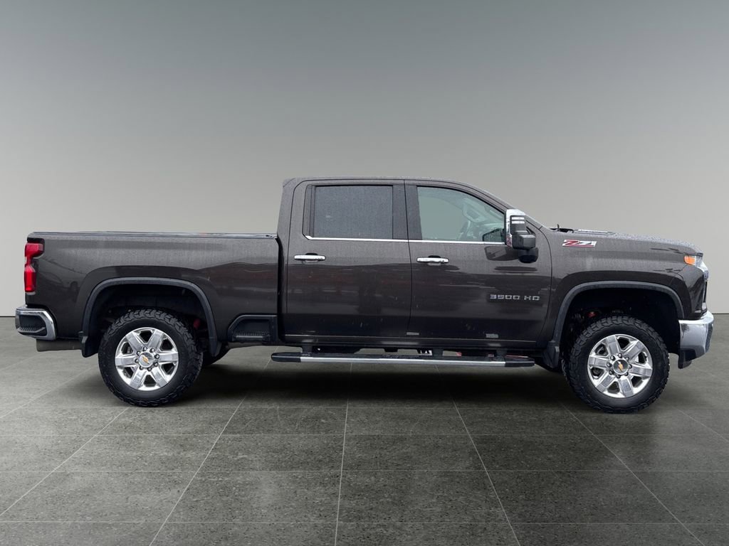 Used 2021 Chevrolet Silverado 3500 LTZ w/ LTZ Premium Package image 8