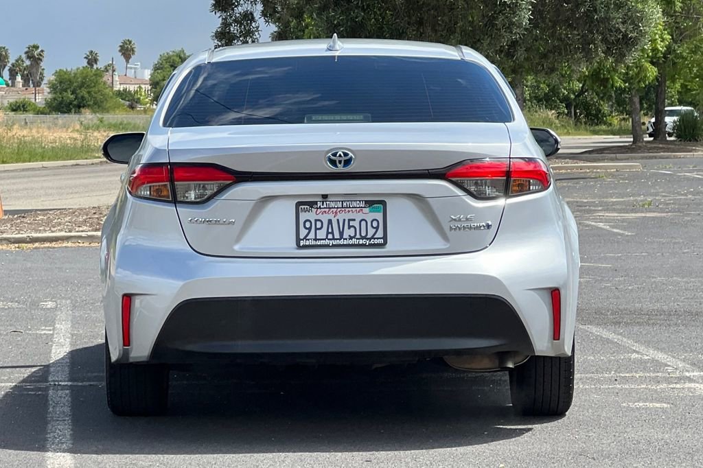 Used 2023 Toyota Corolla XLE FWD image 5