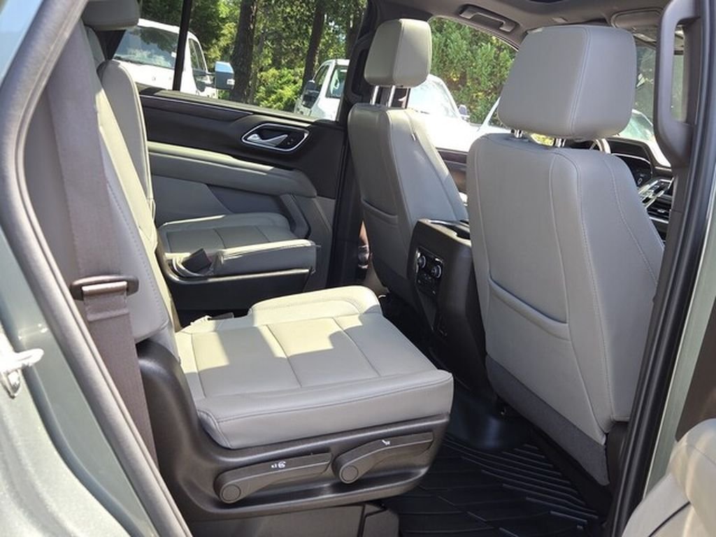 Used 2023 Chevrolet Tahoe LT RWD image 17