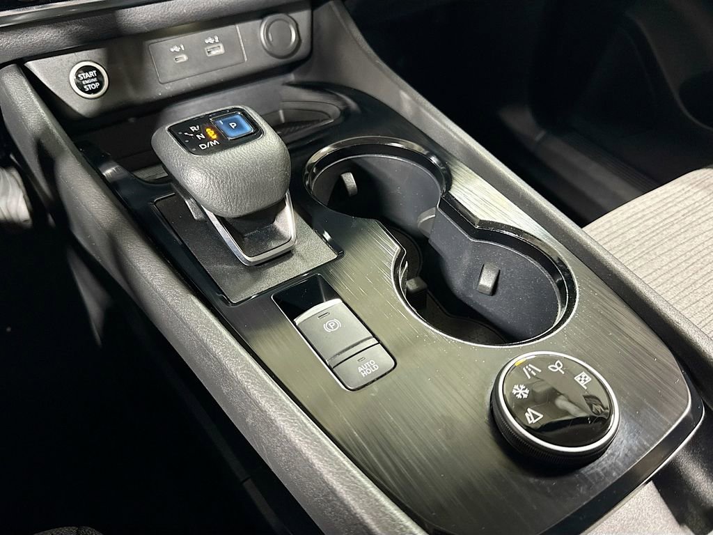 Used 2022 Nissan Rogue SV image 18