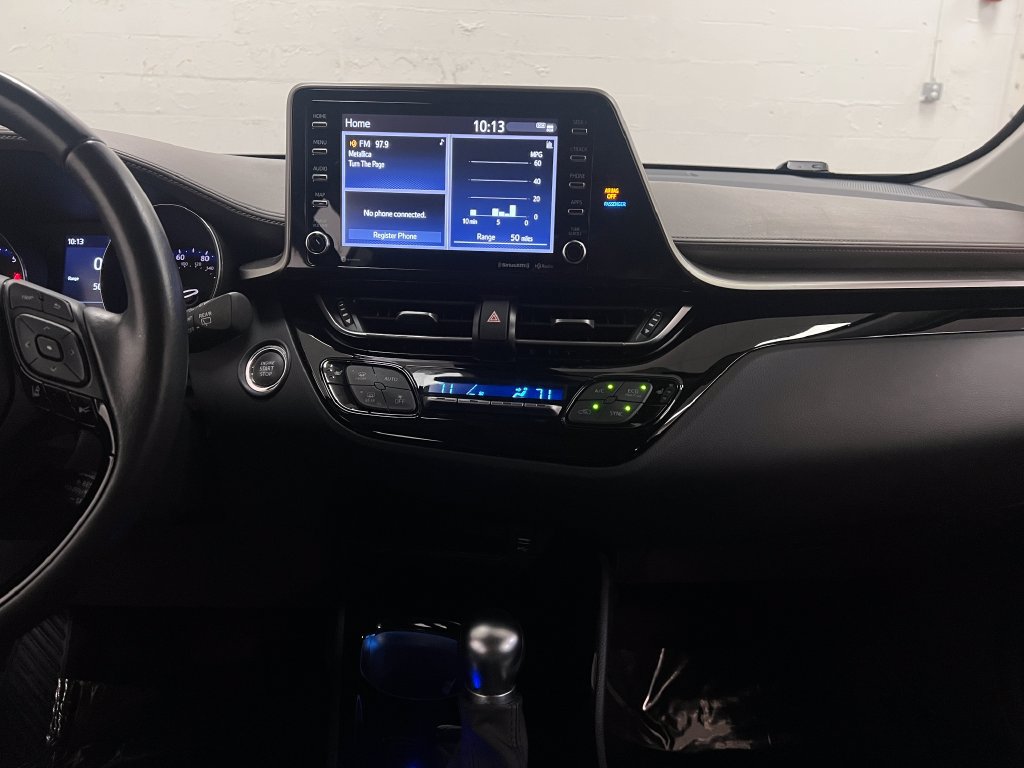 Used 2022 Toyota C-HR Limited FWD image 18